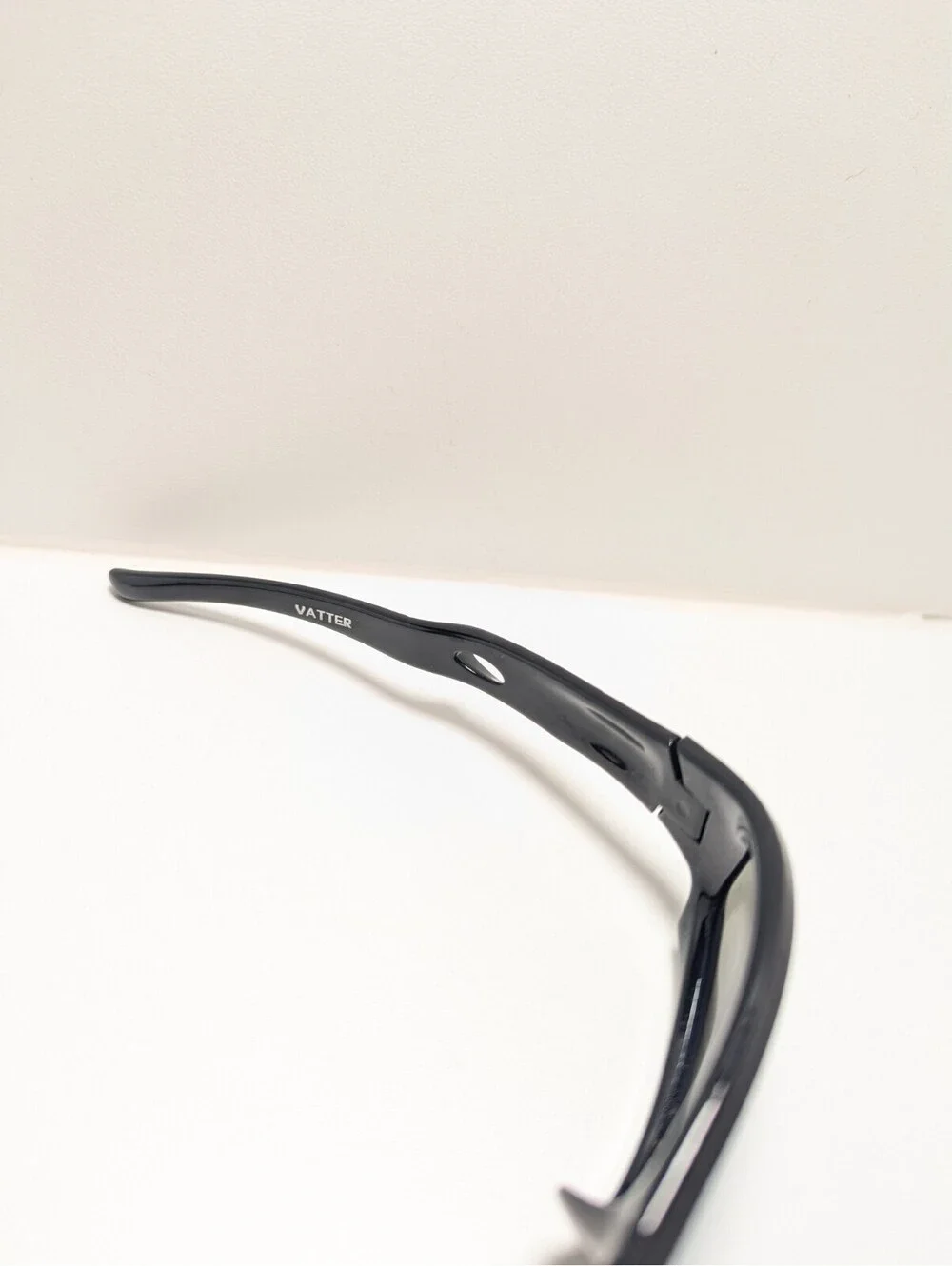 Vatter Polarized Blue Mirror Black Wraparound Men’s Sport Sunglasses 53-17-120